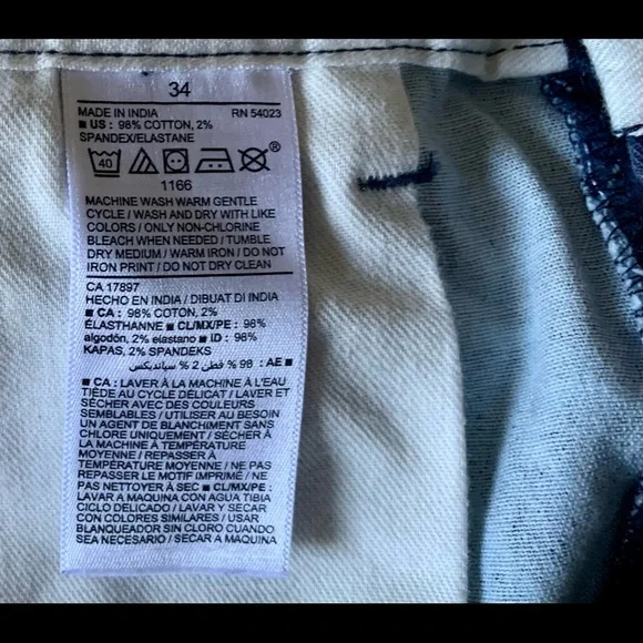 Men cotton blend short, ultimate slim, built-in flex. Size 34, printed blue. - Picture 7 of 7